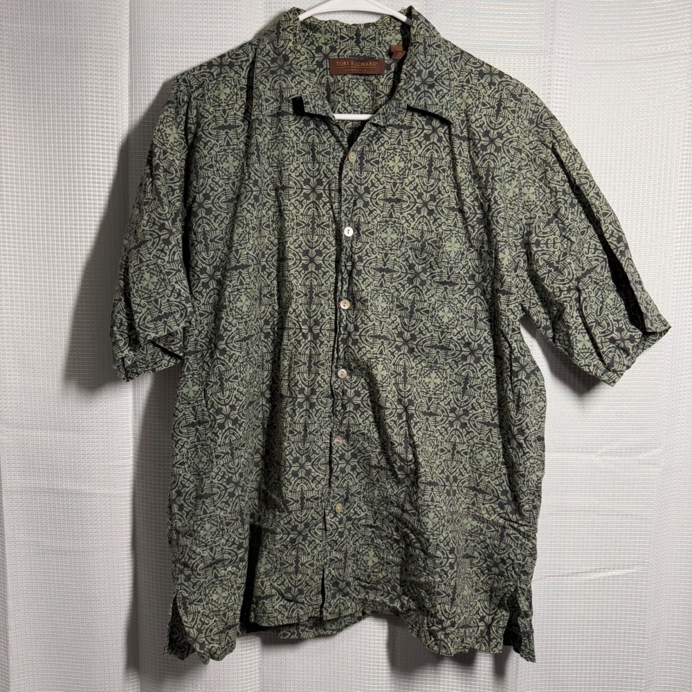 Tori Richard Button Down‎ Shirt Mens M Green Geometric Cotton Lawn Short Sleeve
